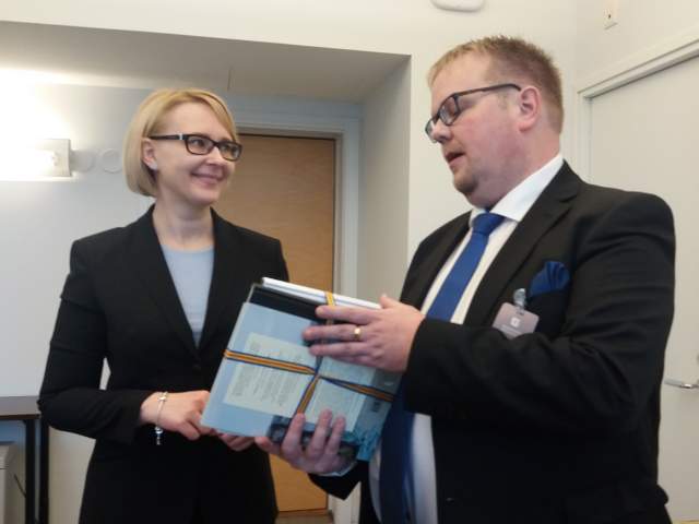 Finlands riksdags talman Maria Lohela och talman Johan Ehn
